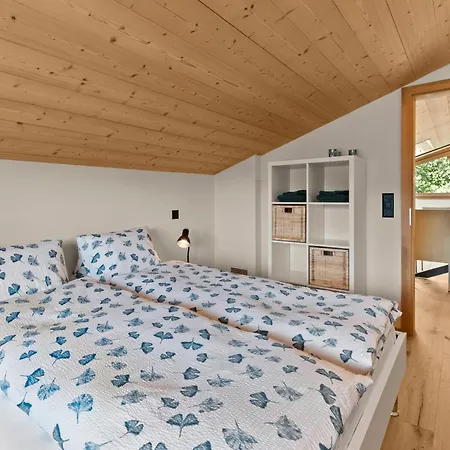 Stilvolle 4.5 Nahe Der Talstation Vella