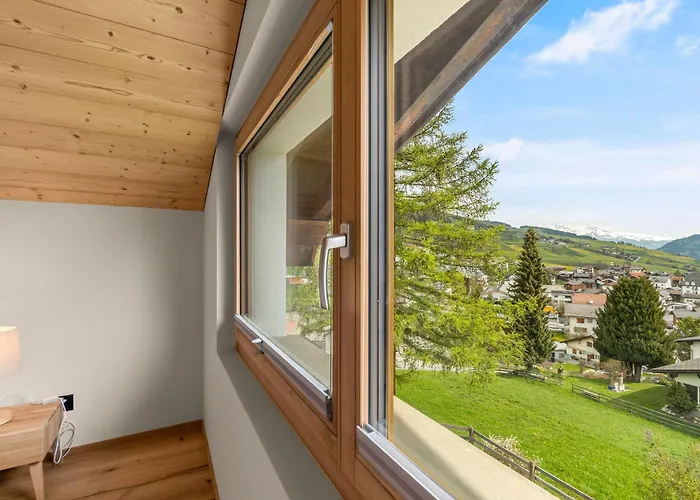 Stilvolle 4.5 Nahe Der Talstation * Vella