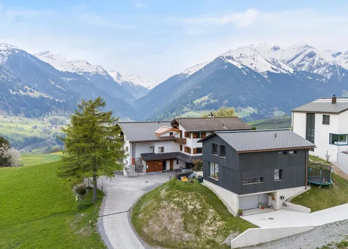 Stilvolle 4.5 Nahe Der Talstation Vella